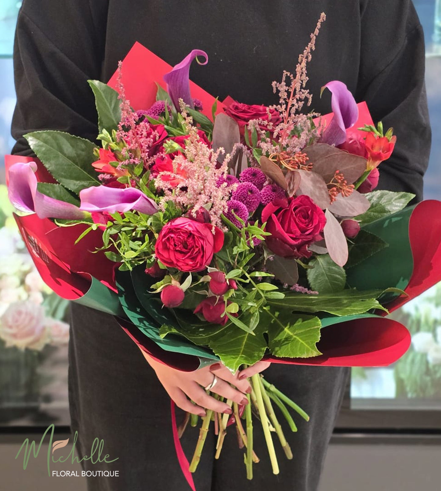 Buchet rosu delicat