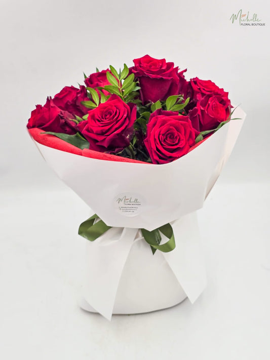 Buchet trandafiri rosii 9