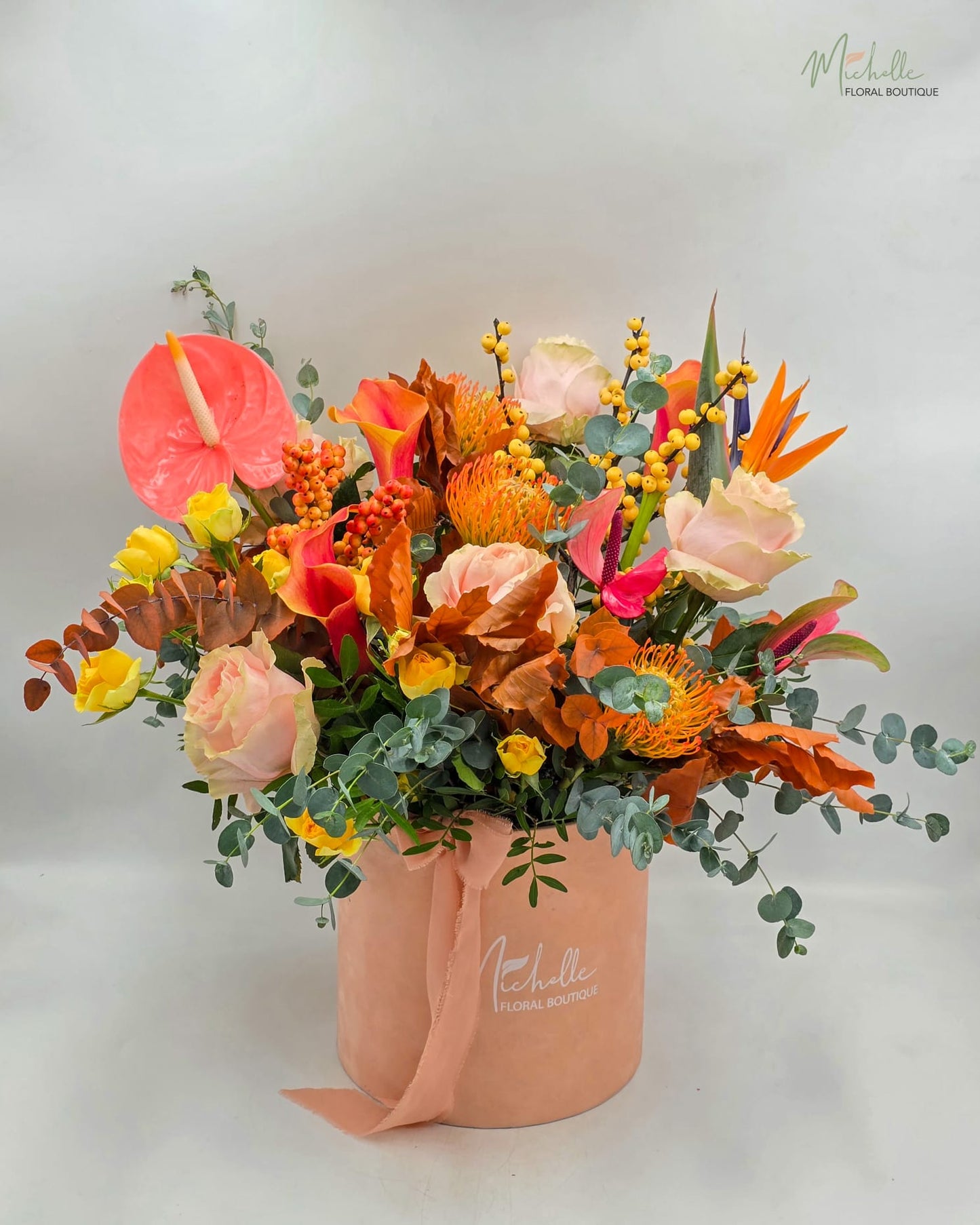 Aranjament elegant in cutie de catifea