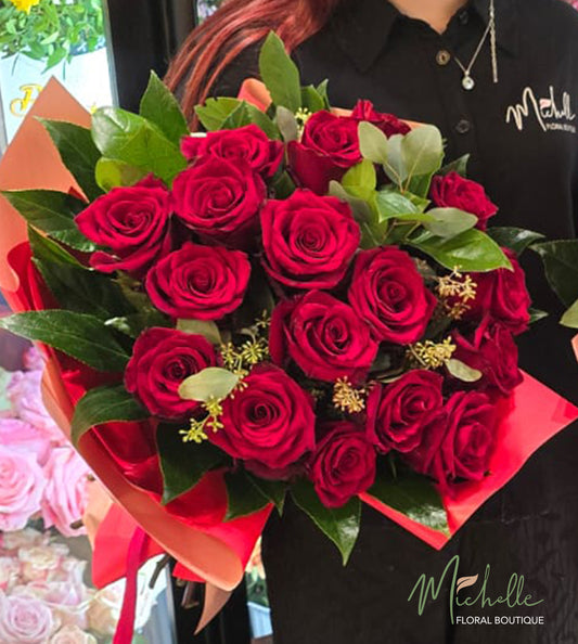 Buchet trandafiri rosii