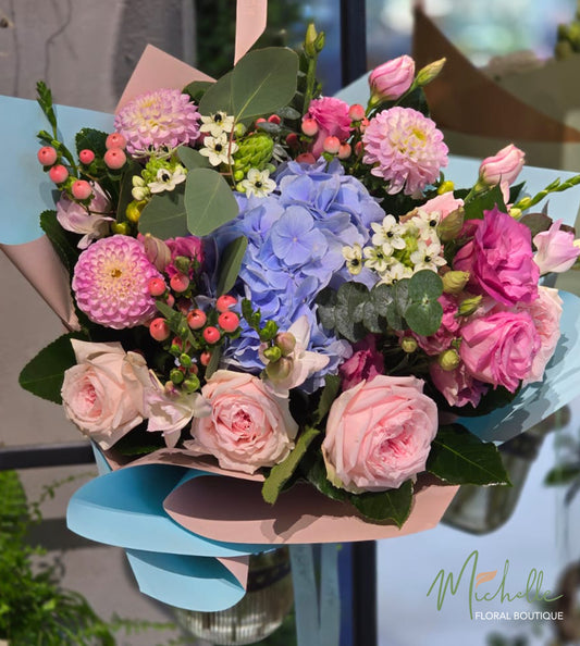 Buchet happy