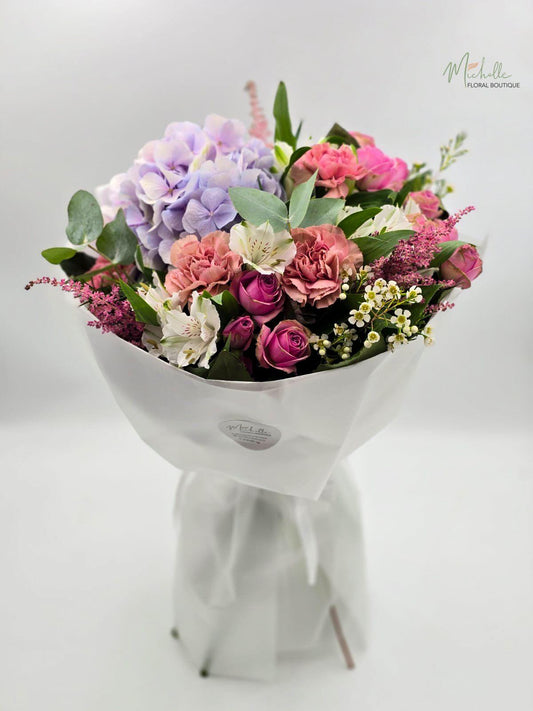 Buchet in culori pastel